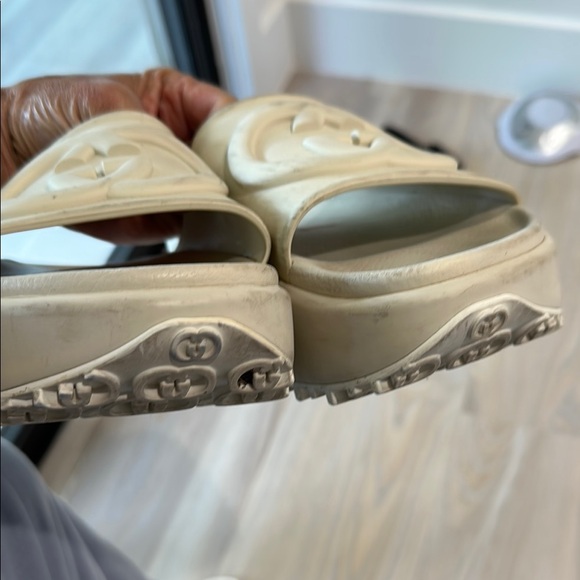 Gucci Slides - Picture 5 of 5
